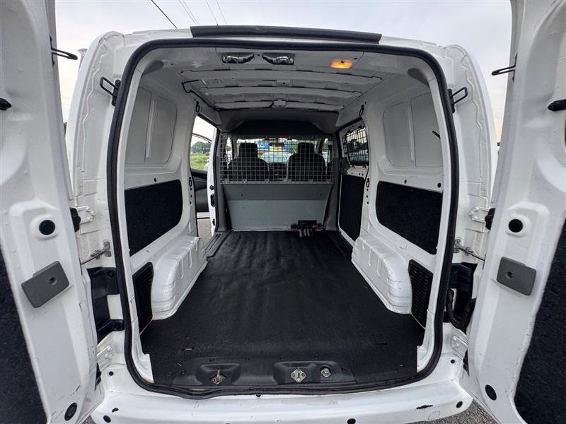 Used 2021 Nissan NV200 SV w/ Sliding Door Glass Package image 38