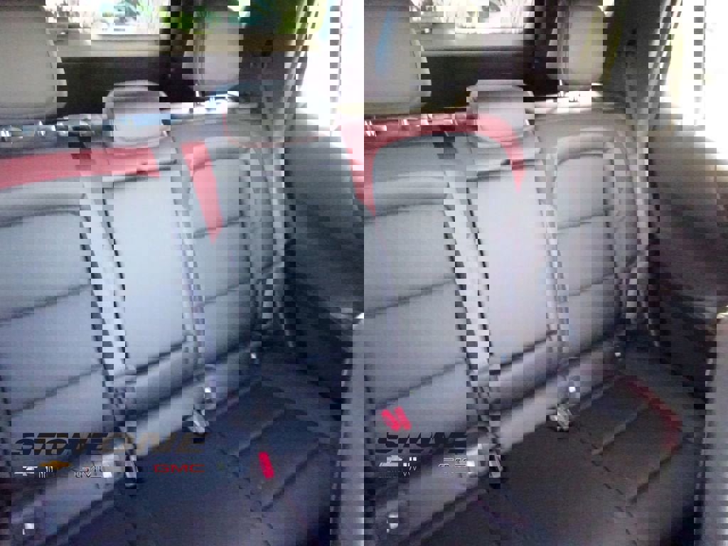 New 2026 Chevrolet Equinox RS image 17