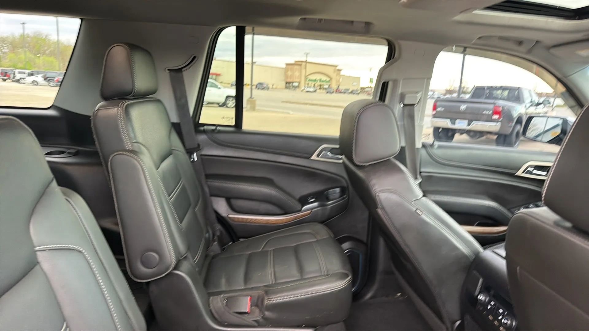 Used 2019 GMC Yukon Denali w/ Denali Ultimate Package image 65