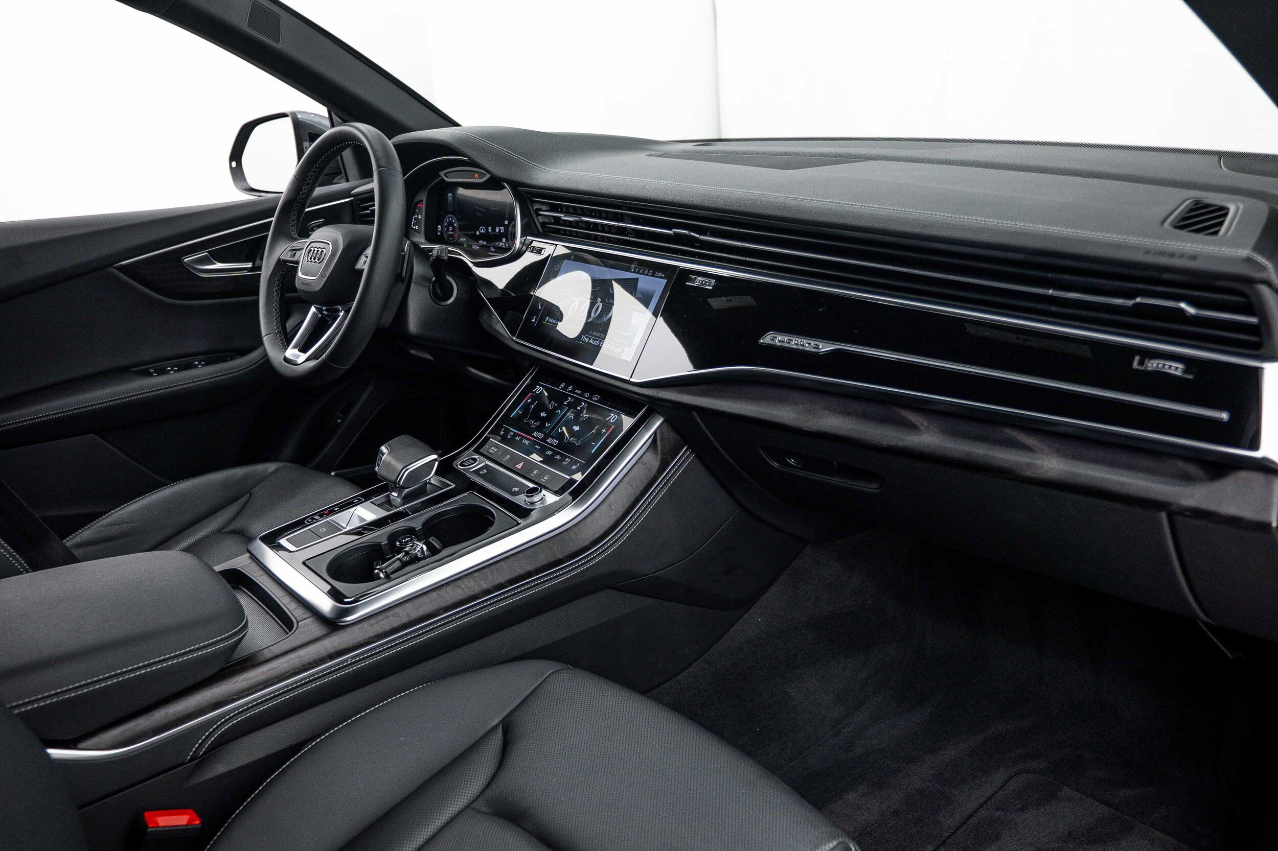 Certified 2023 Audi Q8 Premium Plus w/ Premium Plus Package AWD/4WD image 16