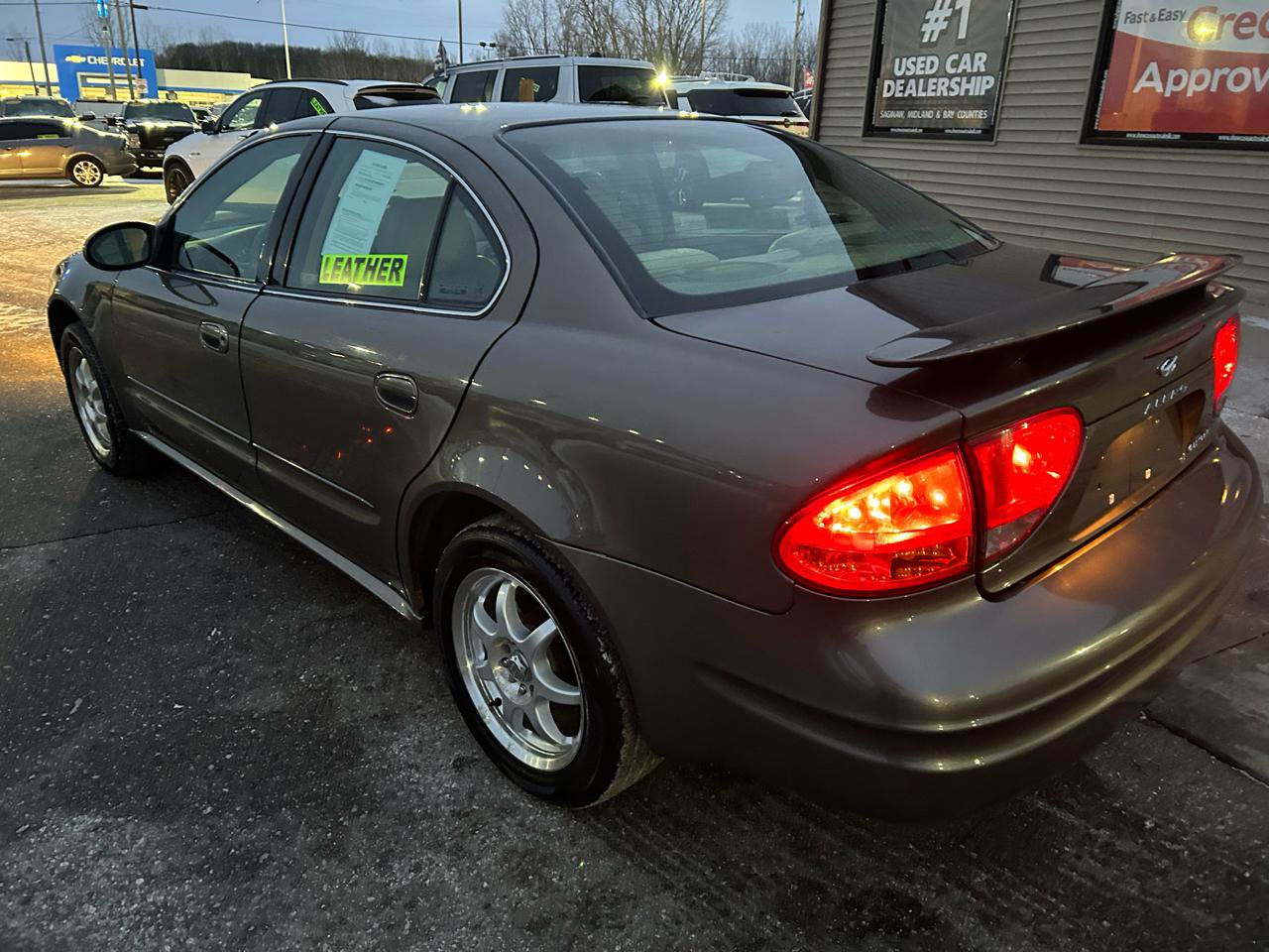 Used 2001 Oldsmobile Alero GLS image 7