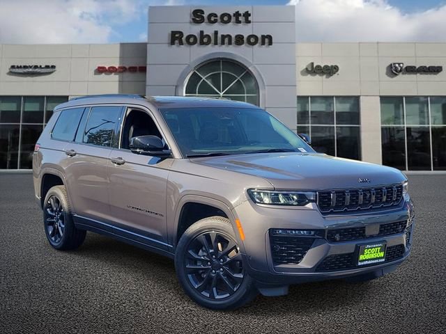 New 2026 Jeep Grand Cherokee L Limited AWD/4WD image 1