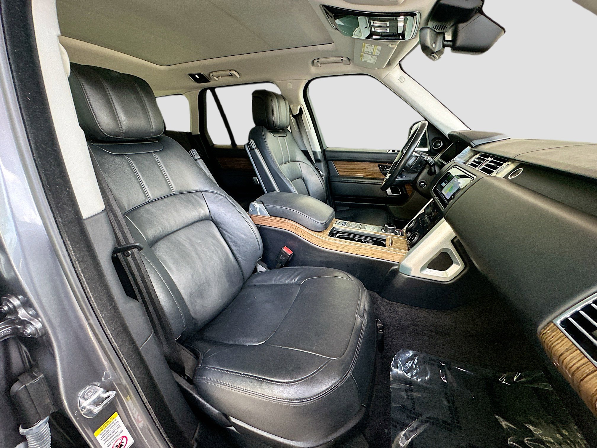 Used 2019 Land Rover Range Rover AWD/4WD image 30