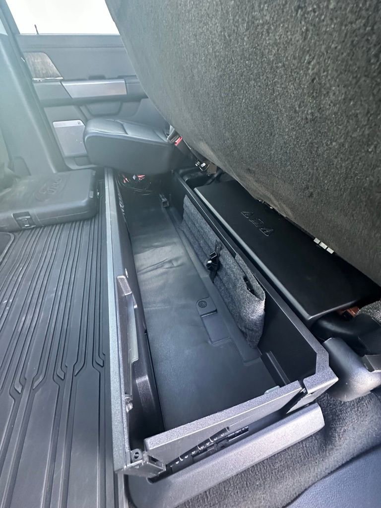 Used 2023 Ford F250 Lariat w/ Lariat Ultimate Package AWD/4WD image 24