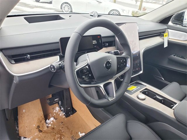 New 2025 Volvo EX90 Ultra image 15