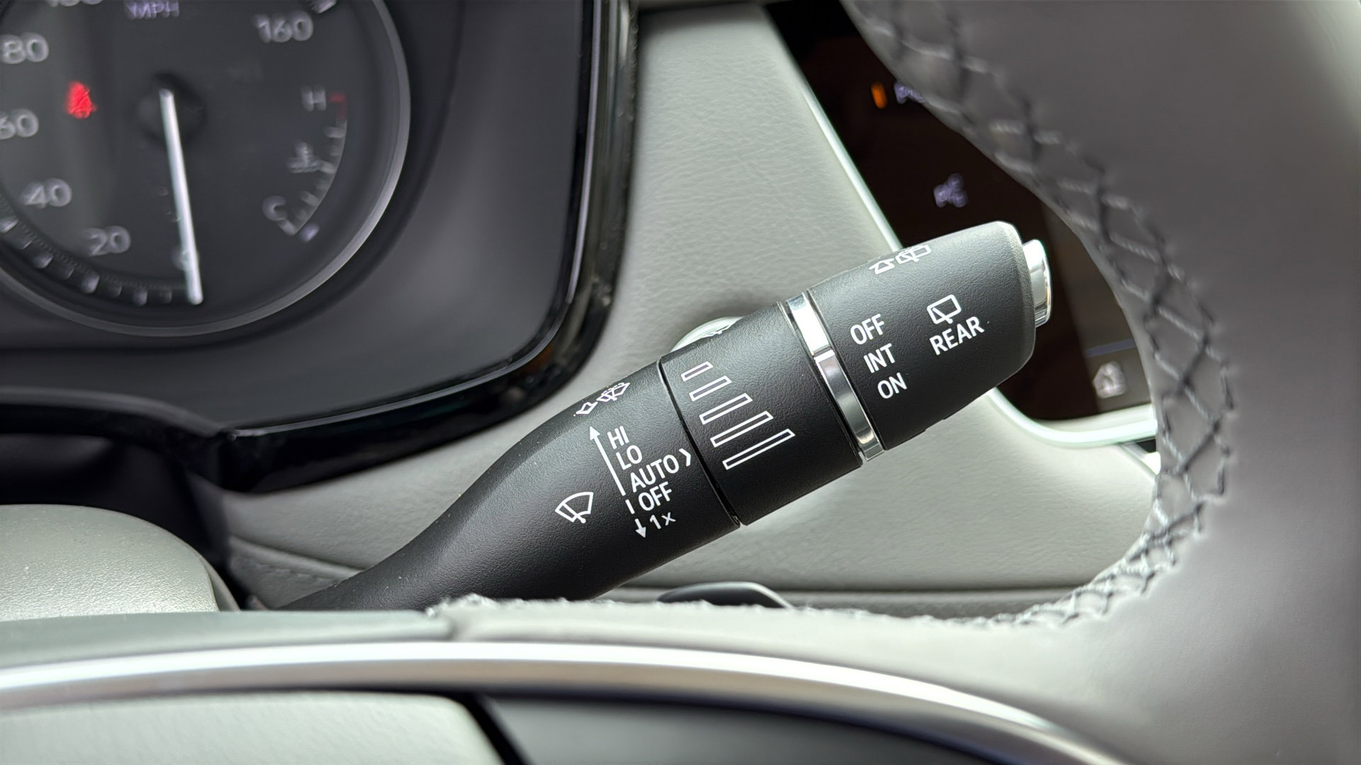 New 2026 Cadillac XT5 Premium Luxury w/ LPO, Floor Liner Package image 20