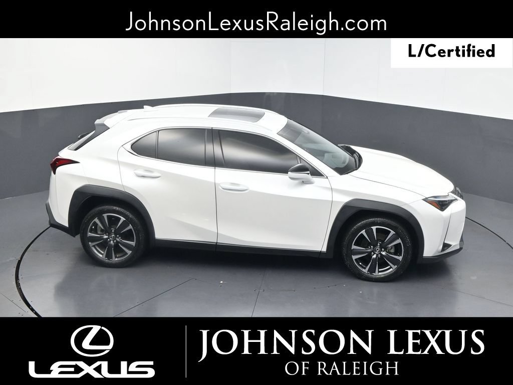 Certified 2025 Lexus UX 300h FWD w/ Accessory Package (Z2) image 19