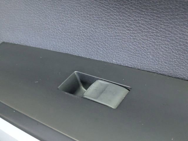 Used 2021 Toyota Tundra Limited w/ Limited Premium Package image 33