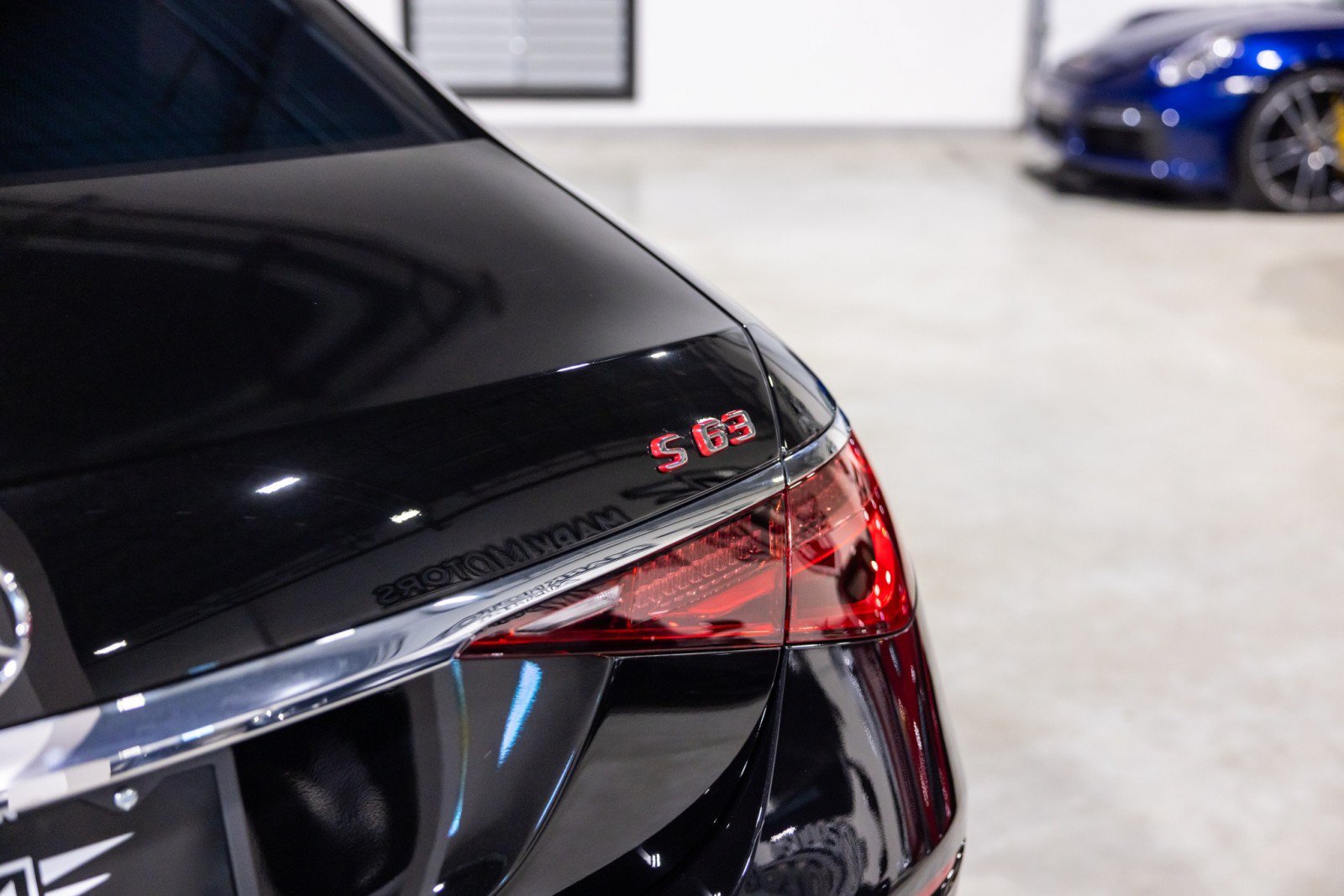 Used 2024 Mercedes-Benz S 63 AMG S w/ AMG Night Package image 15