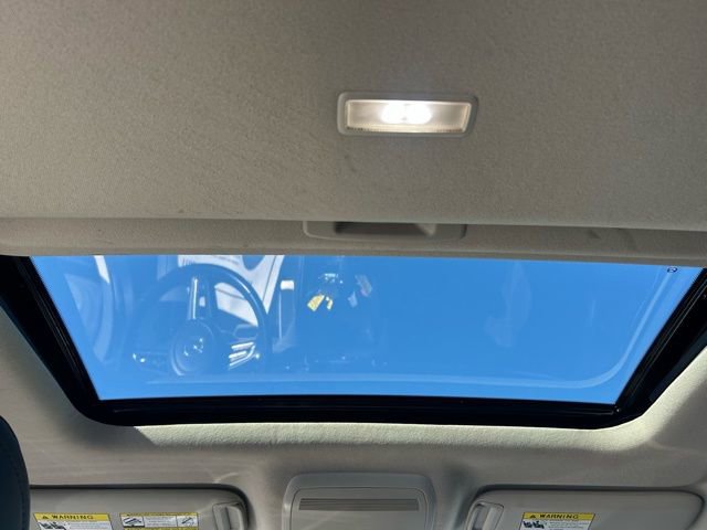 Used 2023 MAZDA CX-30 AWD 2.5 S w/ Premium Package image 17