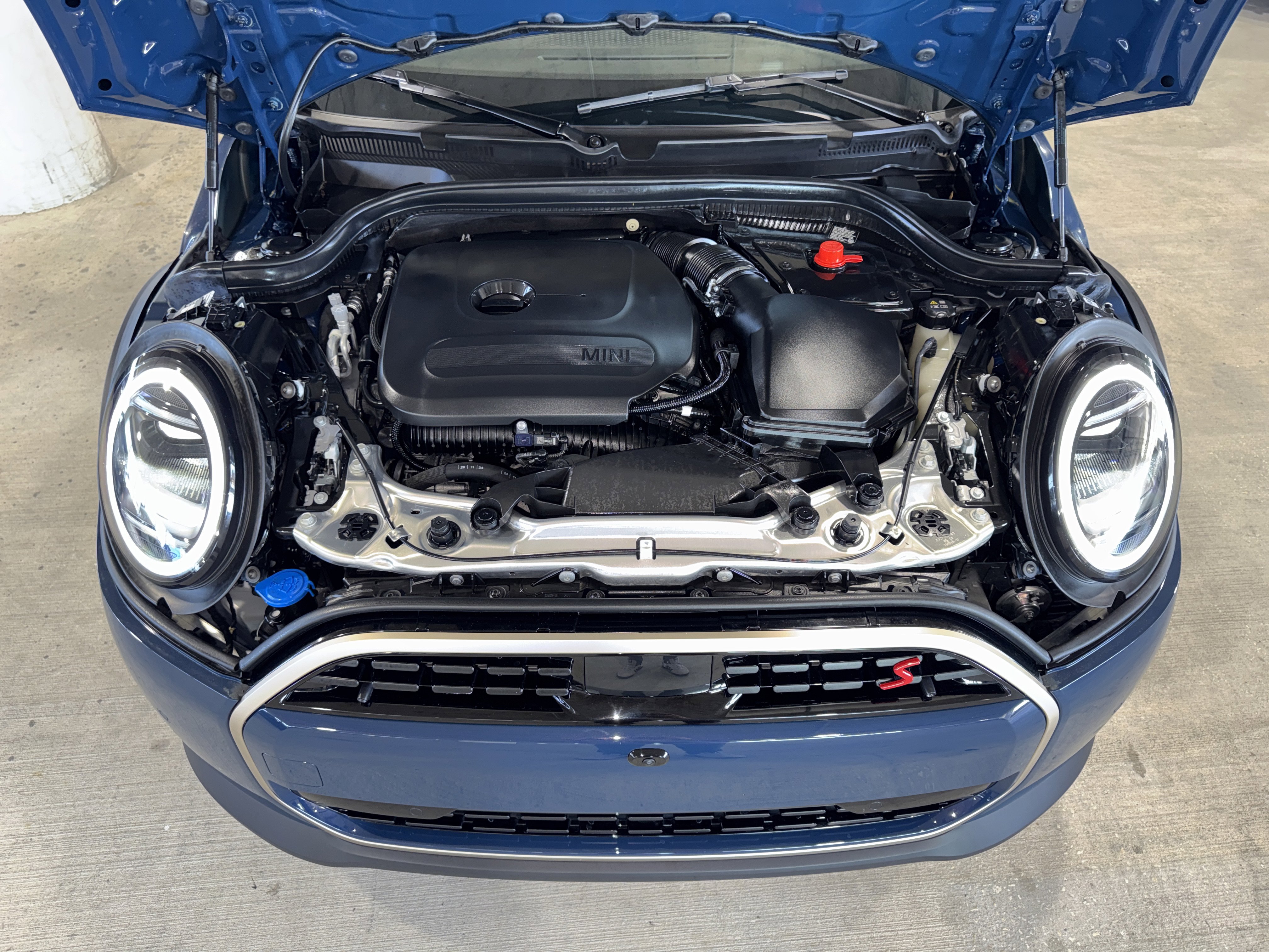 Used 2025 MINI Cooper S FWD image 16