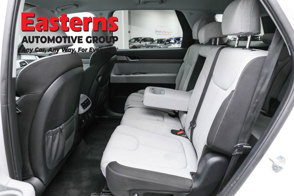 Used 2021 Hyundai Palisade SE image 21