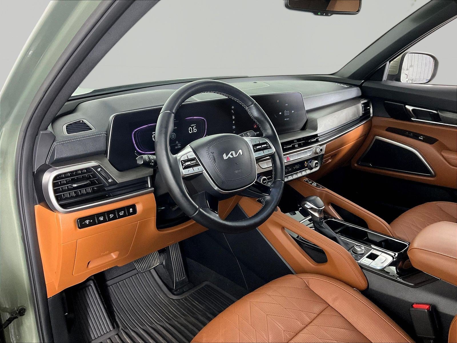 Used 2024 Kia Telluride EX X-Line AWD/4WD image 17