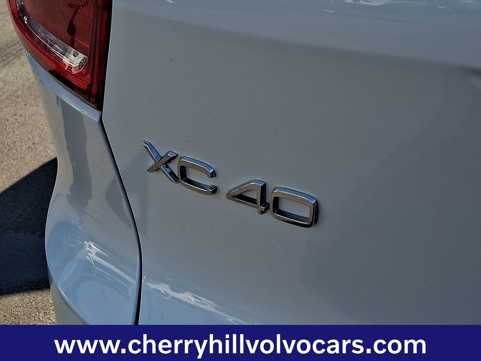 Certified 2023 Volvo XC40 B5 Core w/ Climate Package image 30