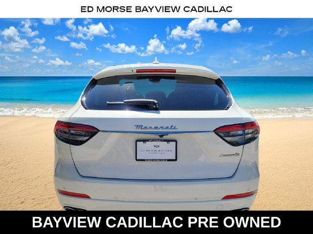 Used 2024 Maserati Levante GT Ultima AWD/4WD image 4