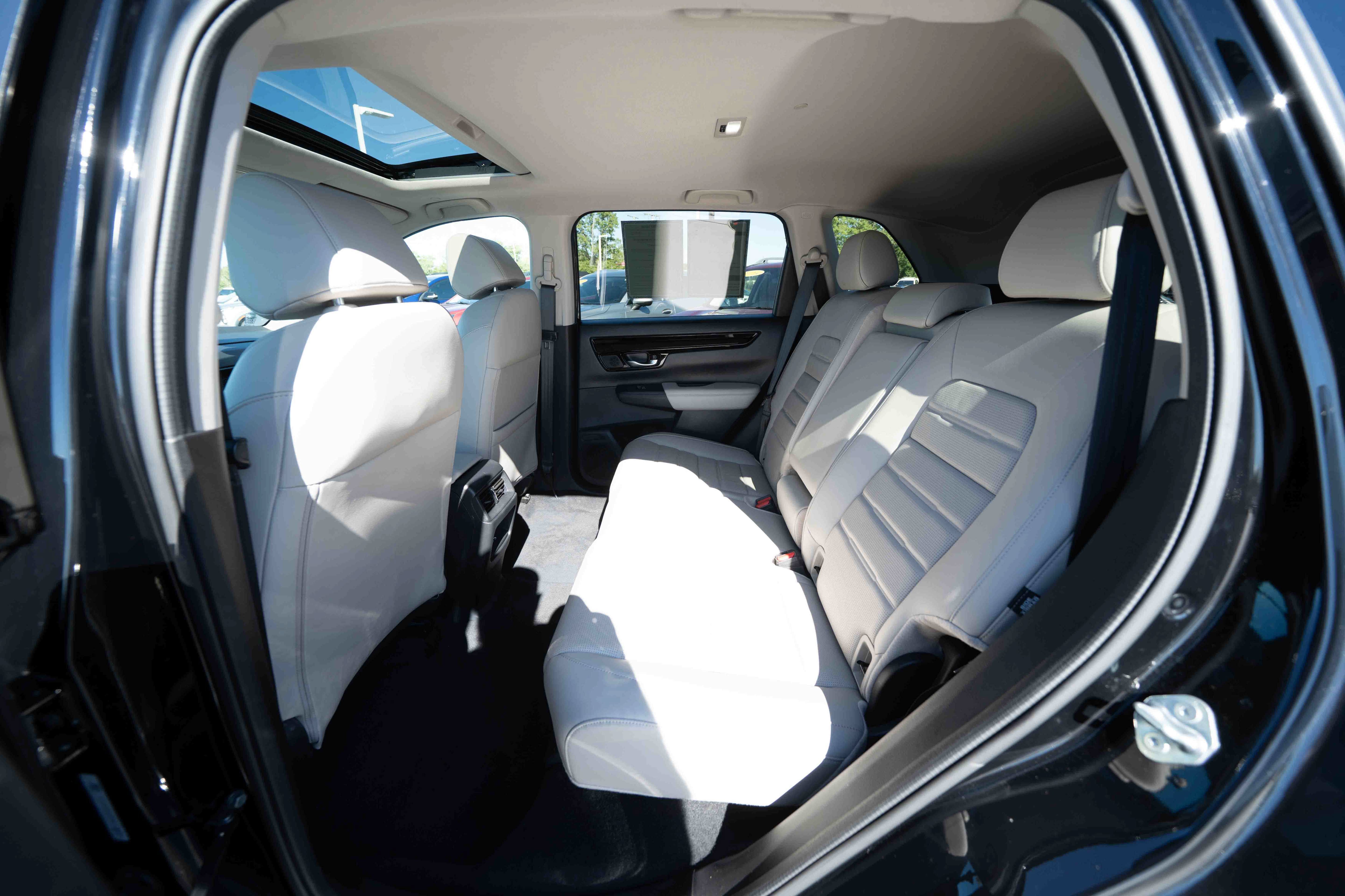 Used 2024 Honda CR-V EX-L image 23