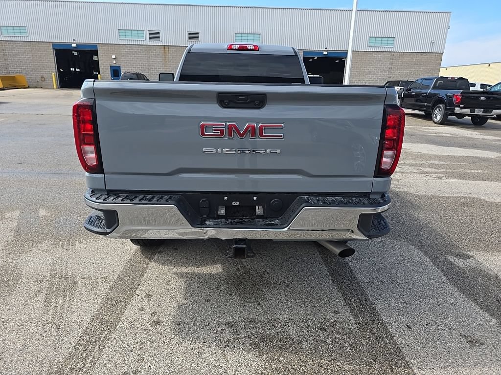 Used 2025 GMC Sierra 3500 Pro w/ Convenience Package AWD/4WD image 5