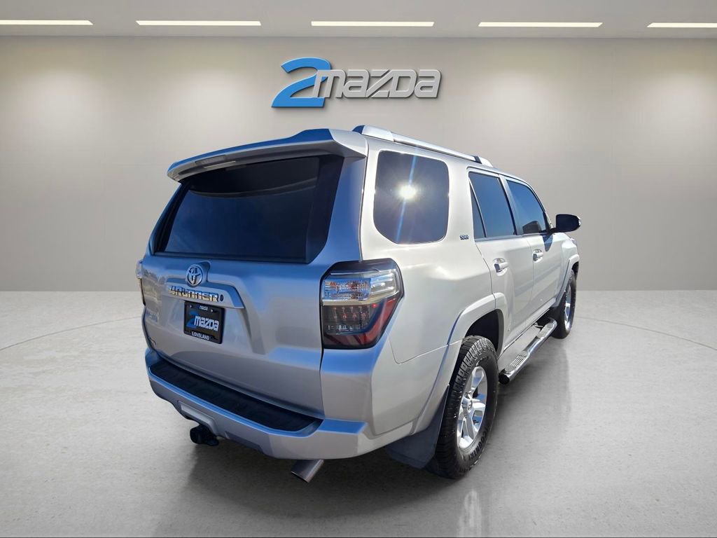 Used 2016 Toyota 4Runner SR5 Premium image 5