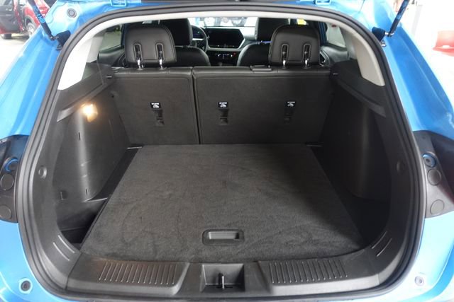Used 2025 Chevrolet Trax LT image 20