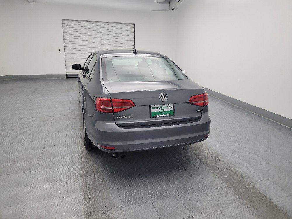 Used 2015 Volkswagen Jetta SE FWD image 6