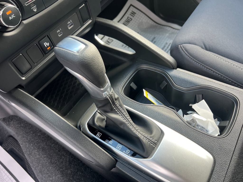 Used 2024 Nissan Frontier SV w/ Technology Package image 23