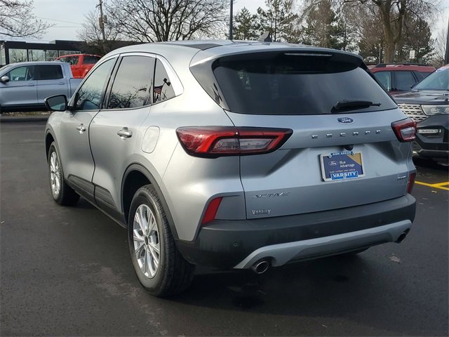 Certified 2023 Ford Escape Active w/ Tech Pack #2 image 3