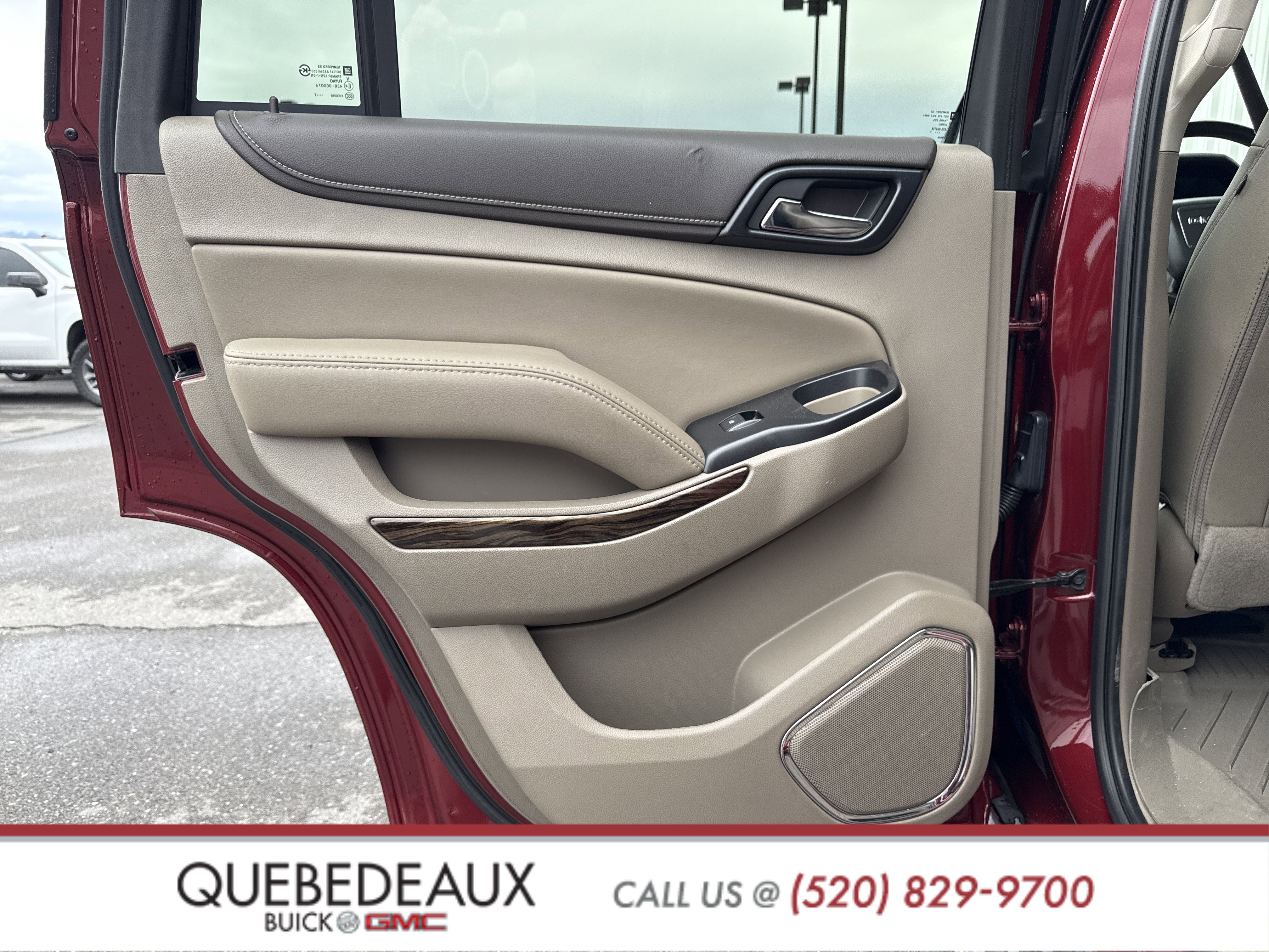 Used 2017 GMC Yukon SLT w/ HD Trailering Package image 24