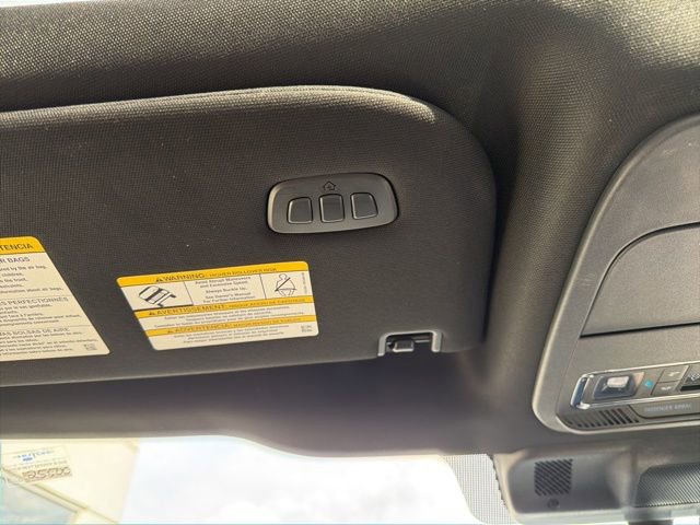 Used 2023 Ford F150 Lariat w/ Equipment Group 502A High image 33