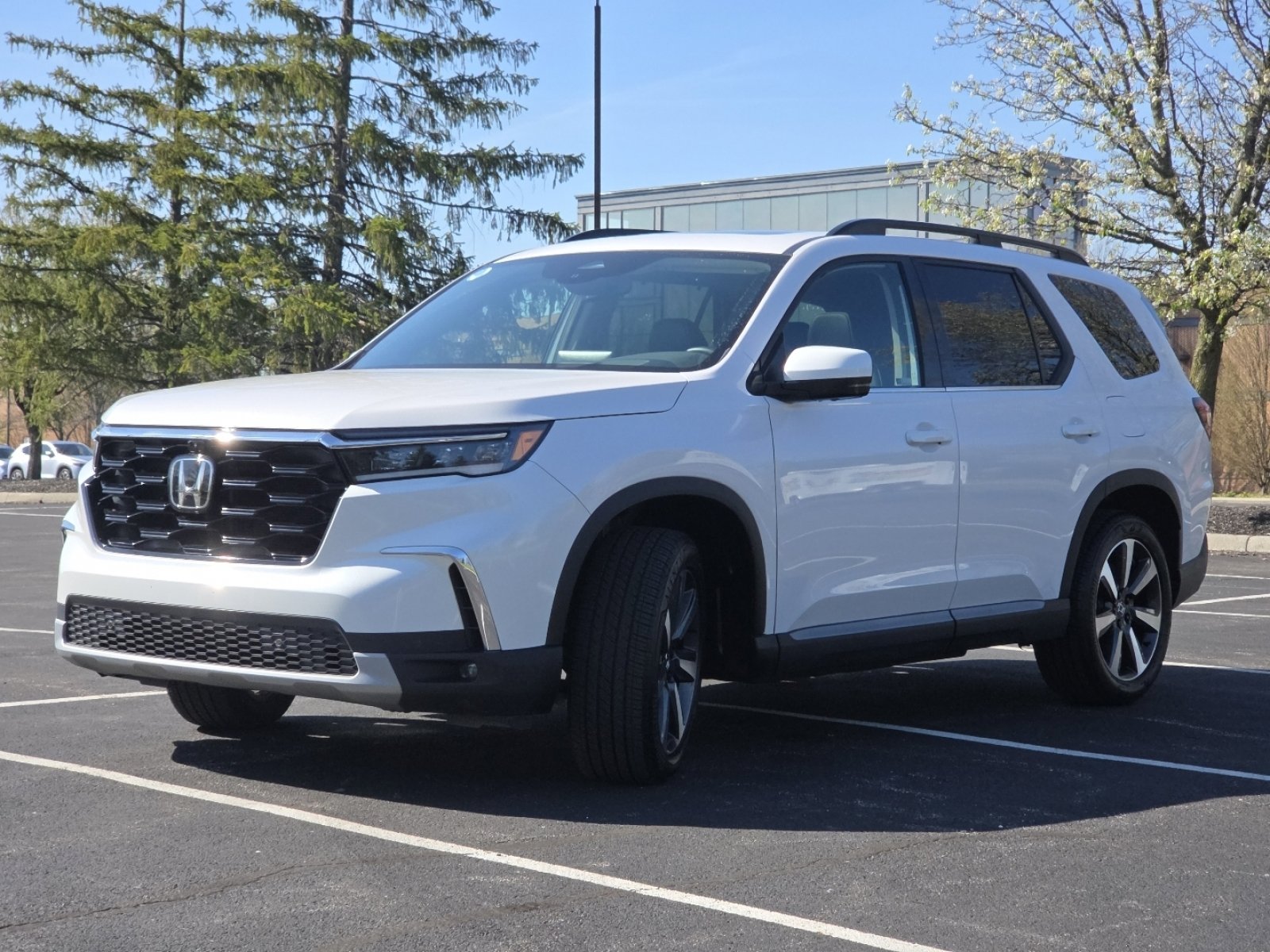 Certified 2025 Honda Pilot Elite image 18