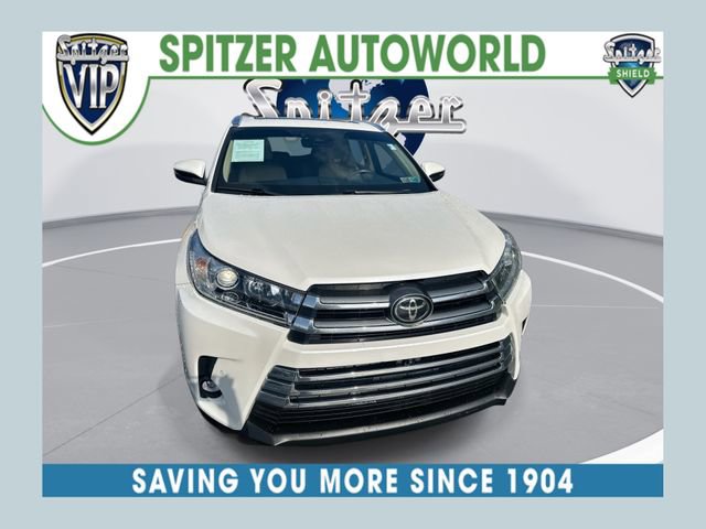 Used 2019 Toyota Highlander Limited Platinum image 1