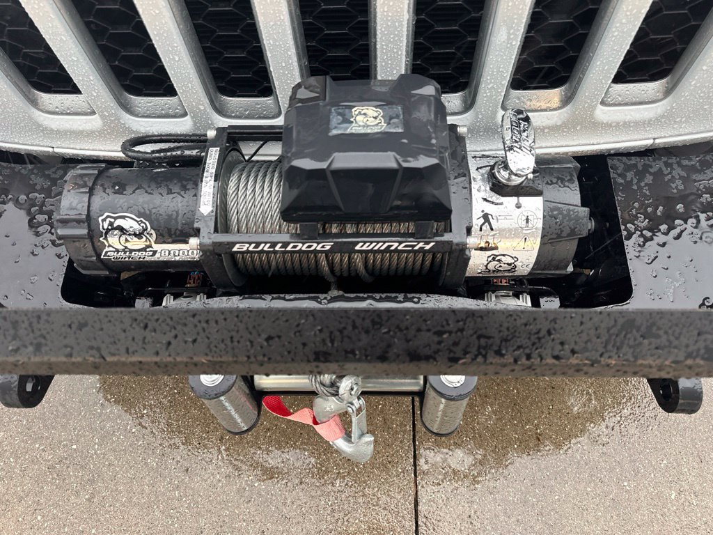 Used 2023 Jeep Gladiator Overland w/ Popular Equipment Package AWD/4WD image 38