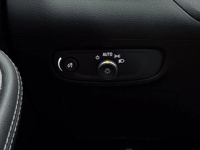 Used 2024 Buick Encore GX Preferred FWD image 28