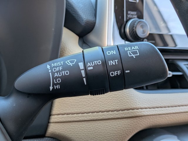 Used 2020 Toyota RAV4 Limited w/ Limited Grade Weather Package image 11