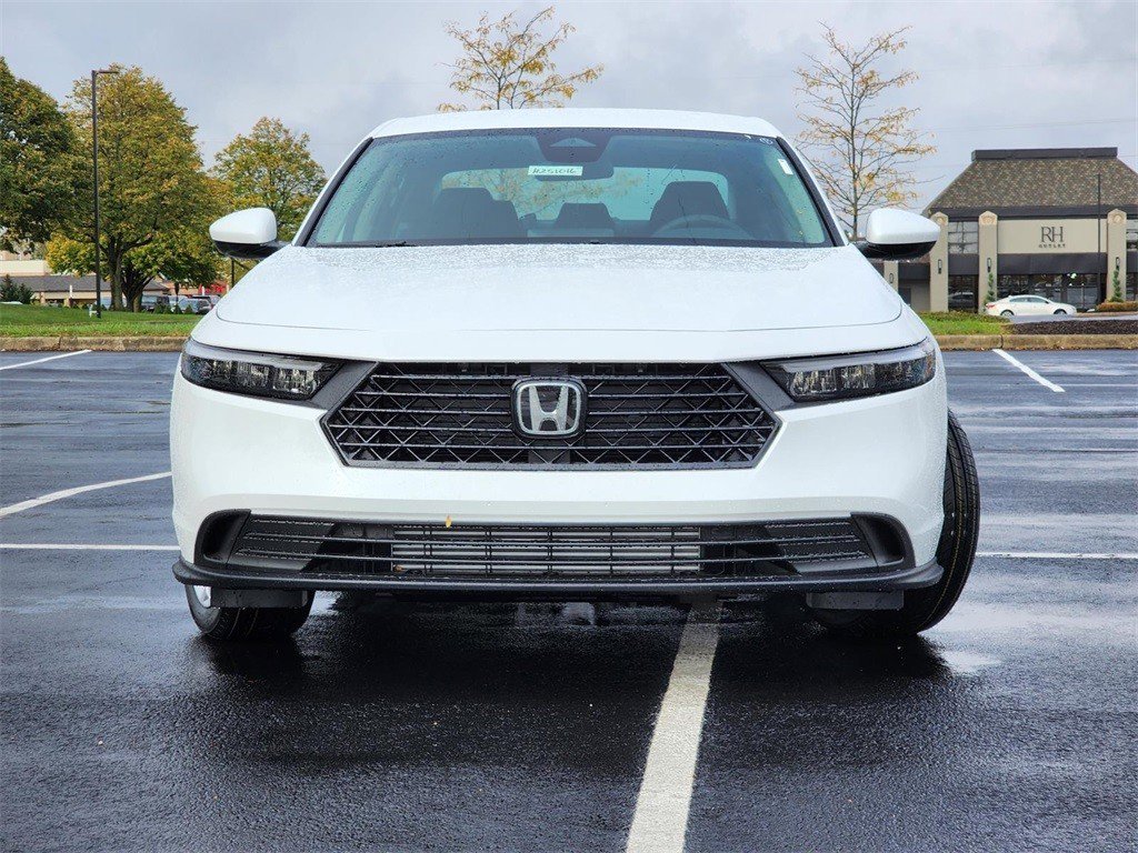 Certified 2025 Honda Accord LX image 7