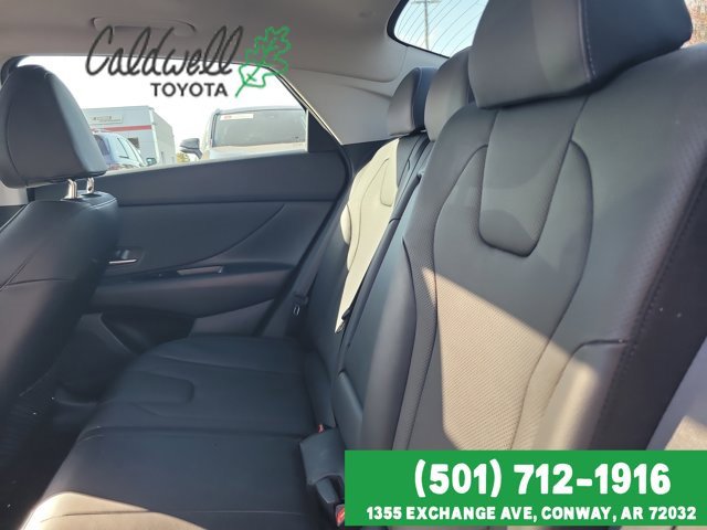 Used 2023 Hyundai Elantra Limited image 25