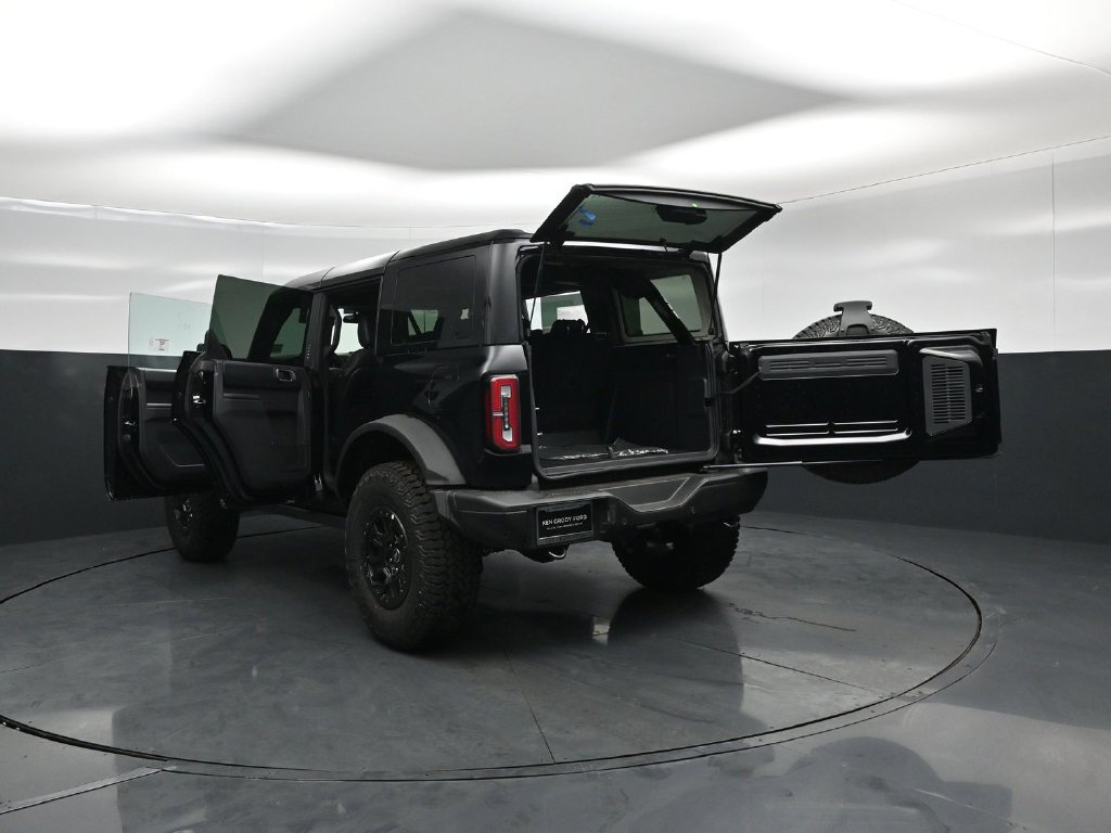 New 2026 Ford Bronco Badlands AWD/4WD image 30