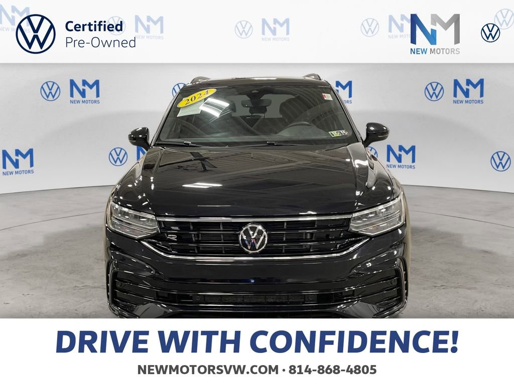 Used 2024 Volkswagen Tiguan SE R-Line image 8