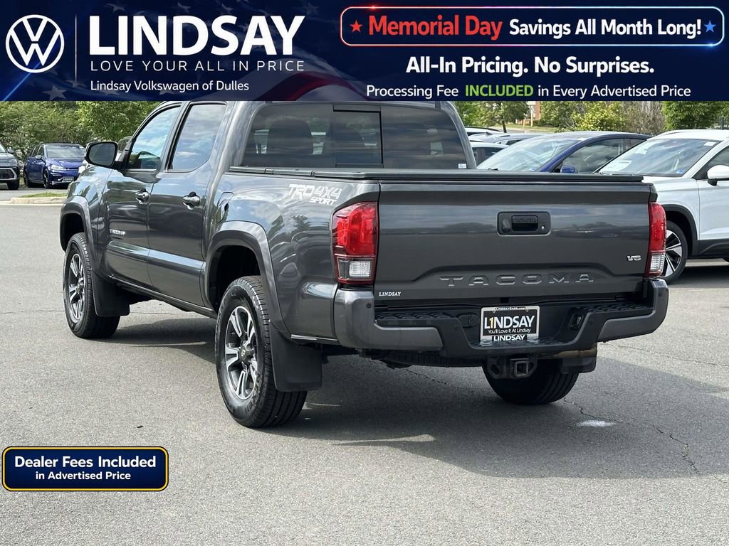 Used 2019 Toyota Tacoma TRD Sport AWD/4WD image 5