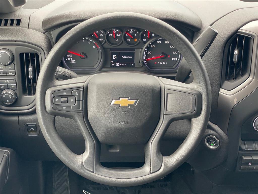 Used 2023 Chevrolet Silverado 1500 Custom AWD/4WD image 13