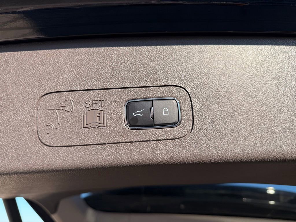 Used 2023 Lincoln Aviator Grand Touring w/ Equipment Group 301A image 35