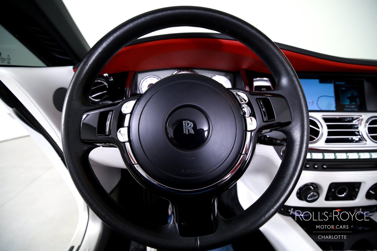 Certified 2020 Rolls-Royce Dawn RWD image 15
