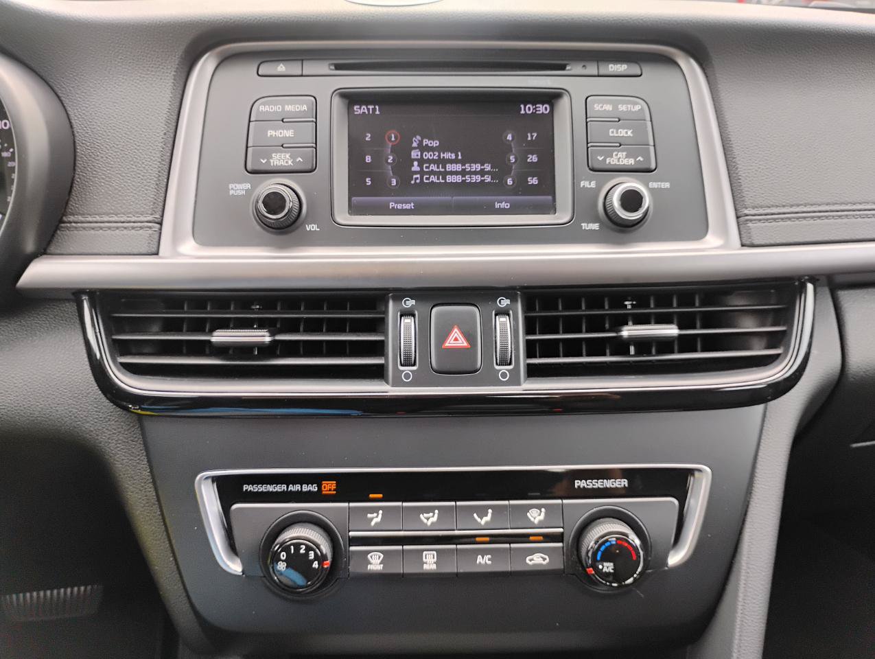 Used 2017 Kia Optima LX FWD image 75