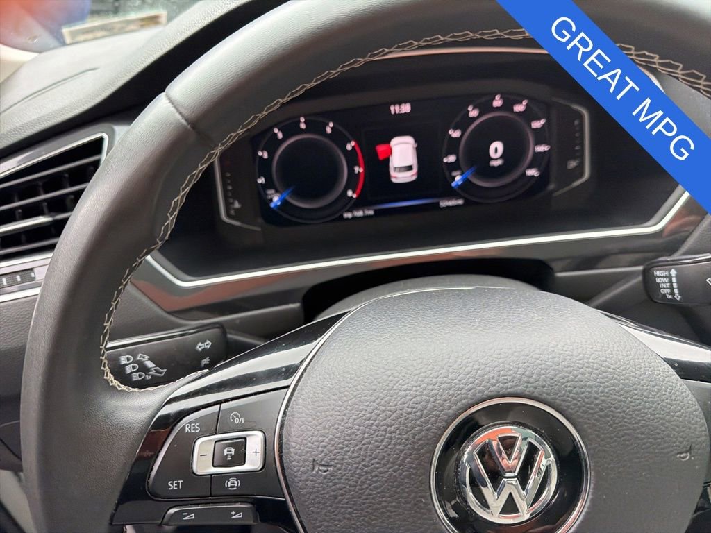 Used 2021 Volkswagen Tiguan SEL AWD/4WD image 8