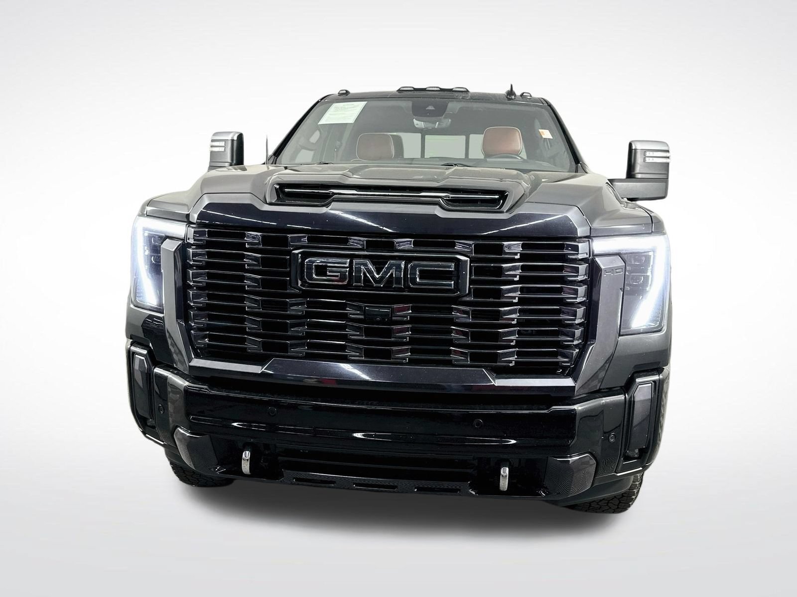 Used 2024 GMC Sierra 3500 Denali Ultimate AWD/4WD image 2