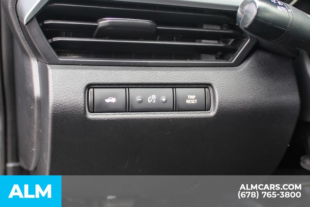 Used 2024 Nissan Altima 2.5 SV FWD image 29