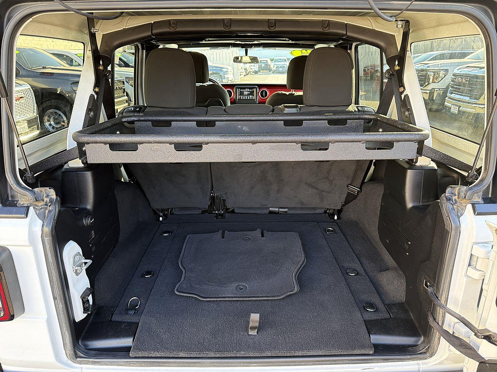 Used 2021 Jeep Wrangler Unlimited Rubicon AWD/4WD image 24