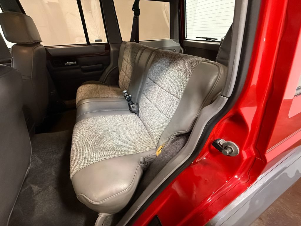 Used 1994 Jeep Cherokee Country AWD/4WD image 8