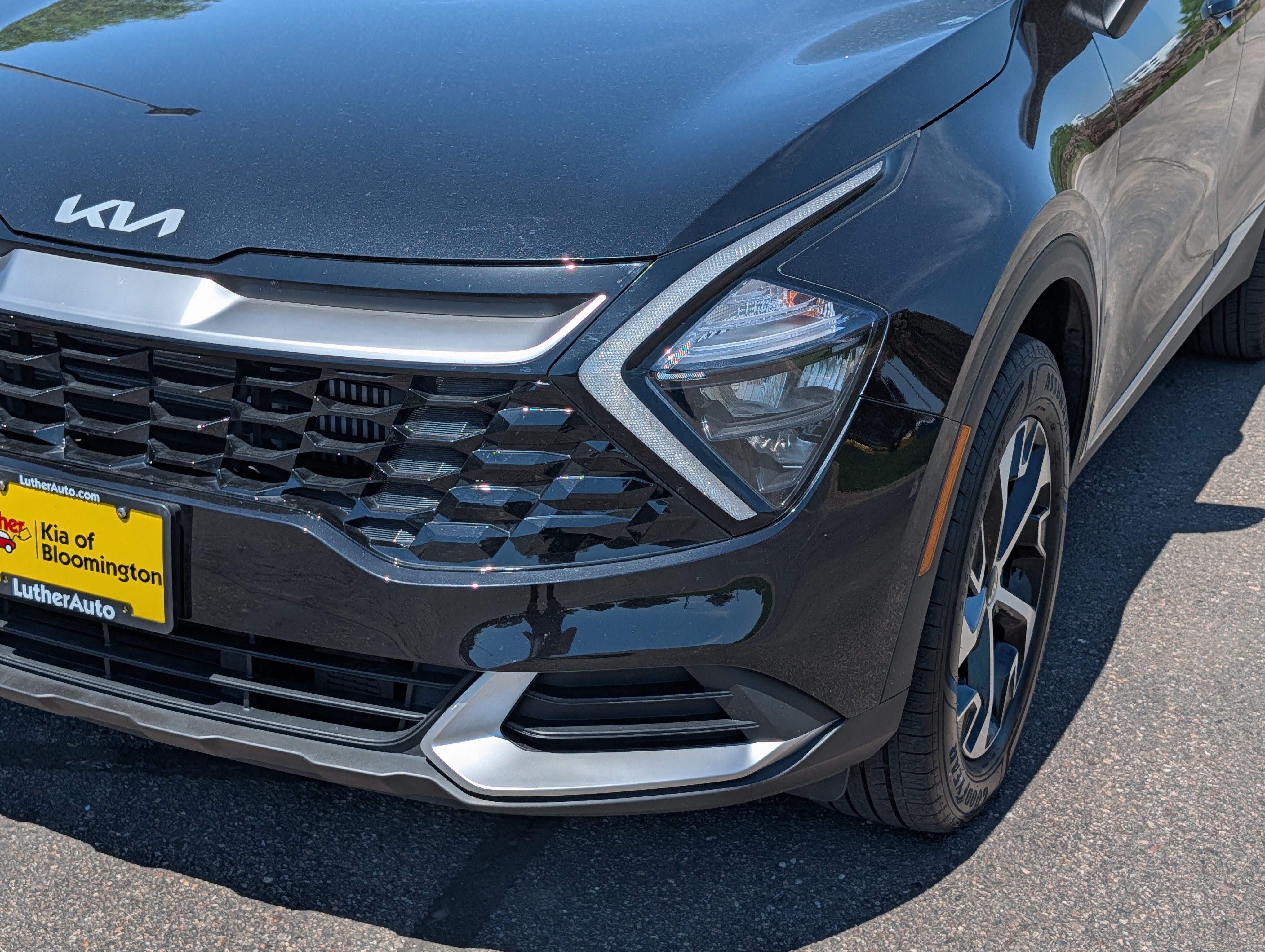 Certified 2023 Kia Sportage EX AWD/4WD image 16