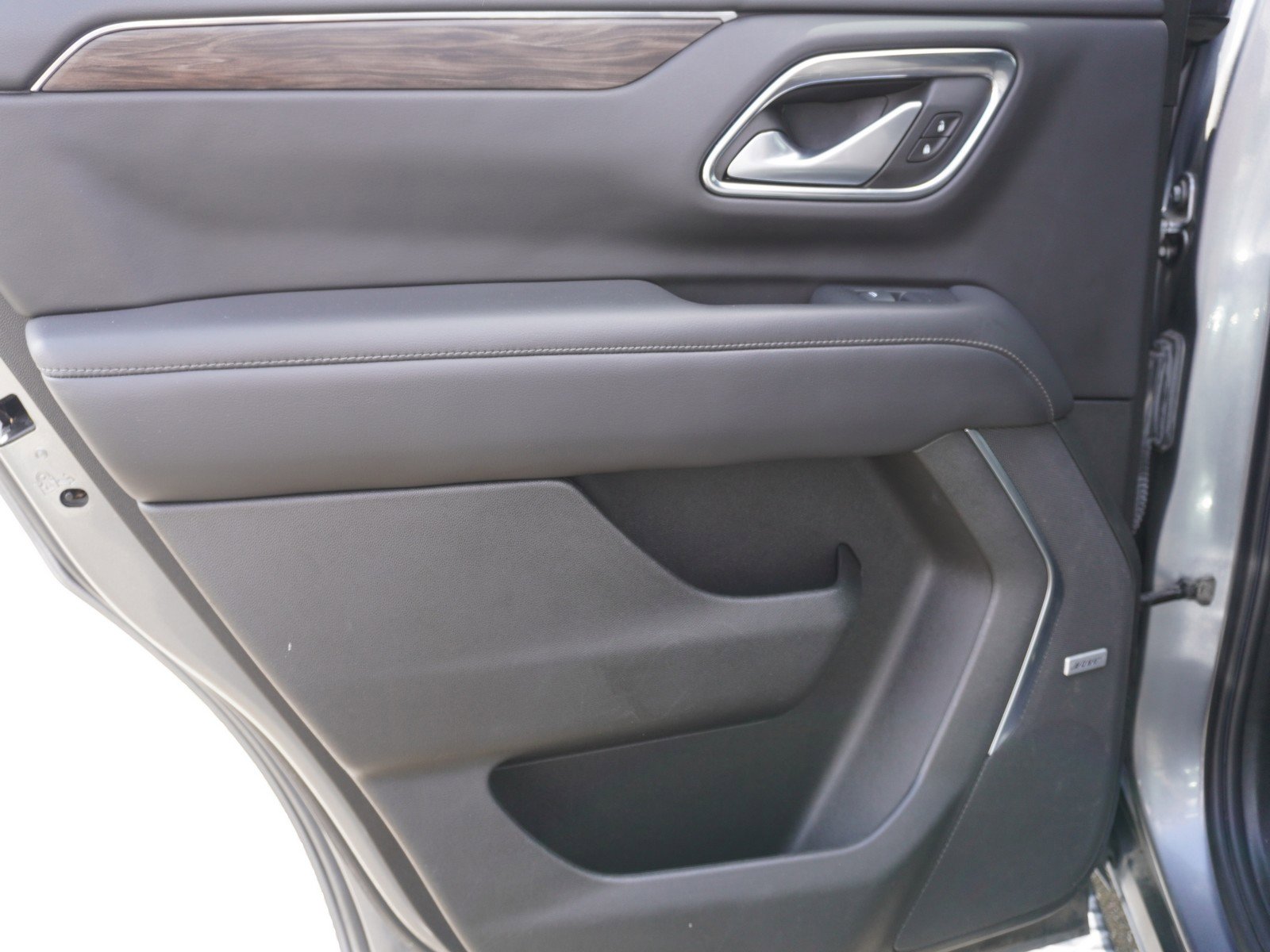 Used 2022 Chevrolet Tahoe Z71 image 14