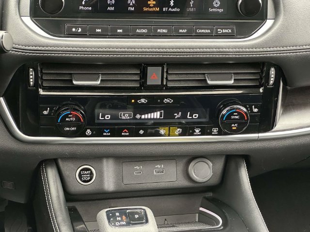 Used 2023 Nissan Rogue Platinum w/ Platinum Premium Package AWD/4WD image 20